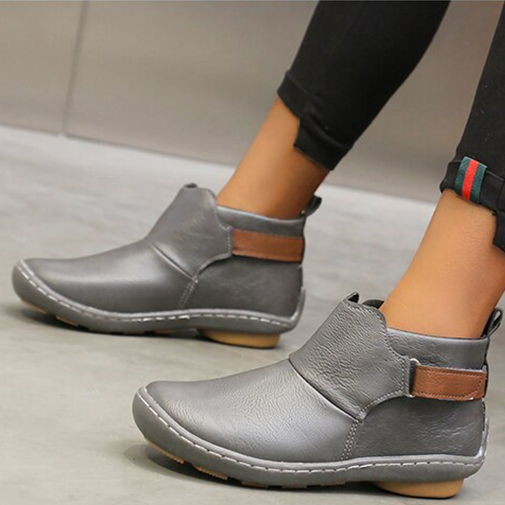 أحذية جلدية للخريف: أناقة وراحة للموسم