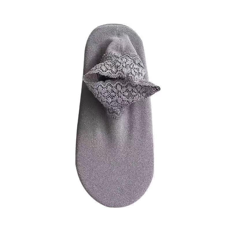 جوارب دافئة من الدانتيل