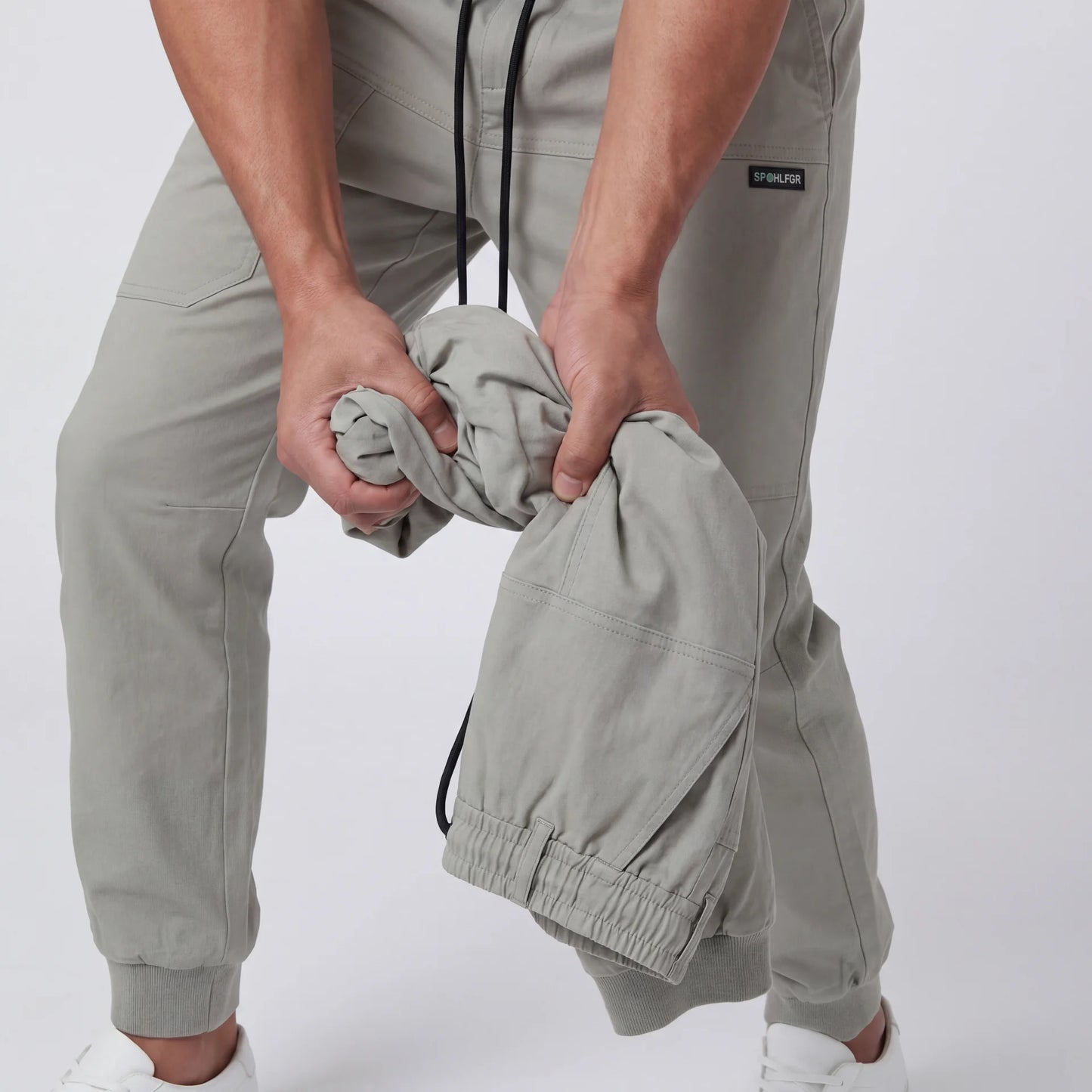 Calças cargo confortáveis e funcionais com múltiplos compartimentos 