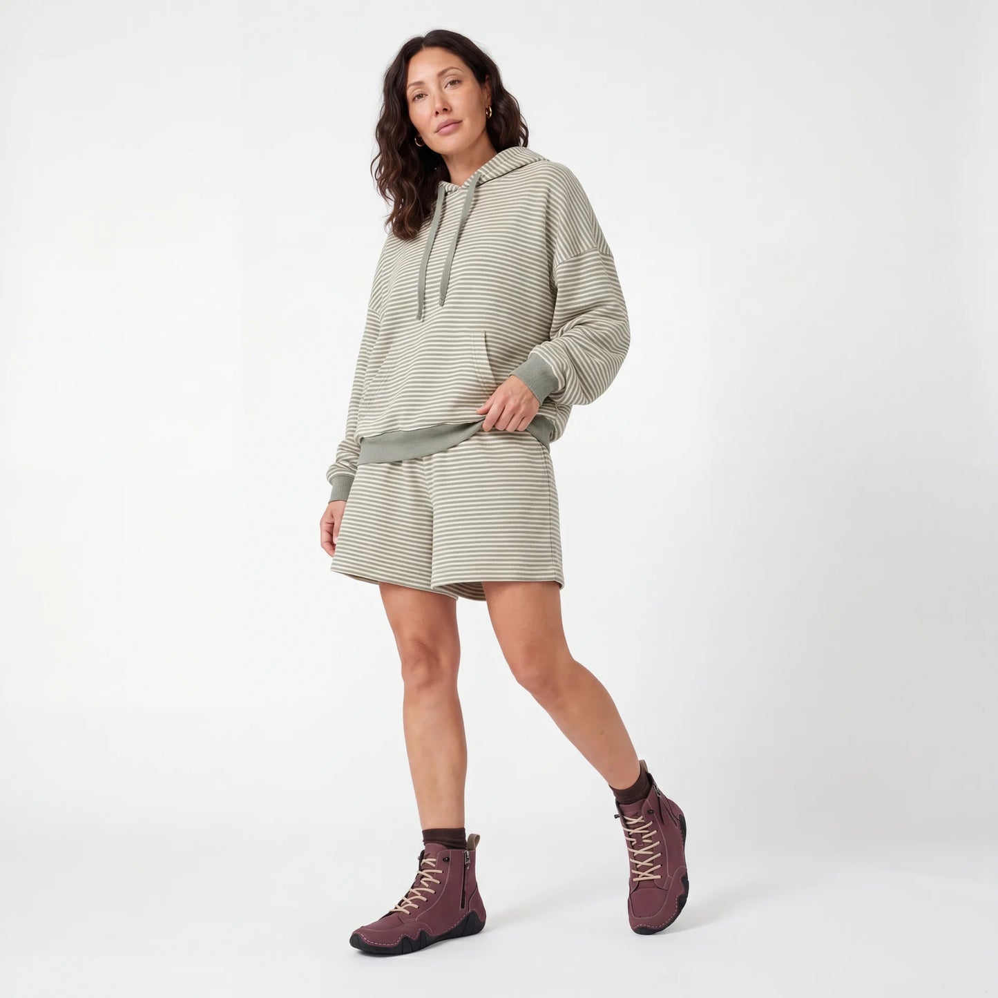 VogSalkin - Kestävät ja kestävästä materiaalista valmistetut vetoketjulliset kengät 