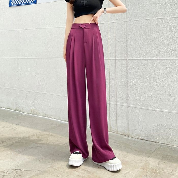 High-waisted wide-leg pants for all-day comfort 